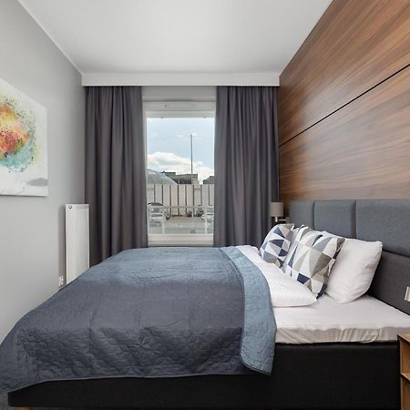 Nowoczesny Apartament Z Parkingiem W Centrum Szczecina By Noclegi Renters Esterno foto