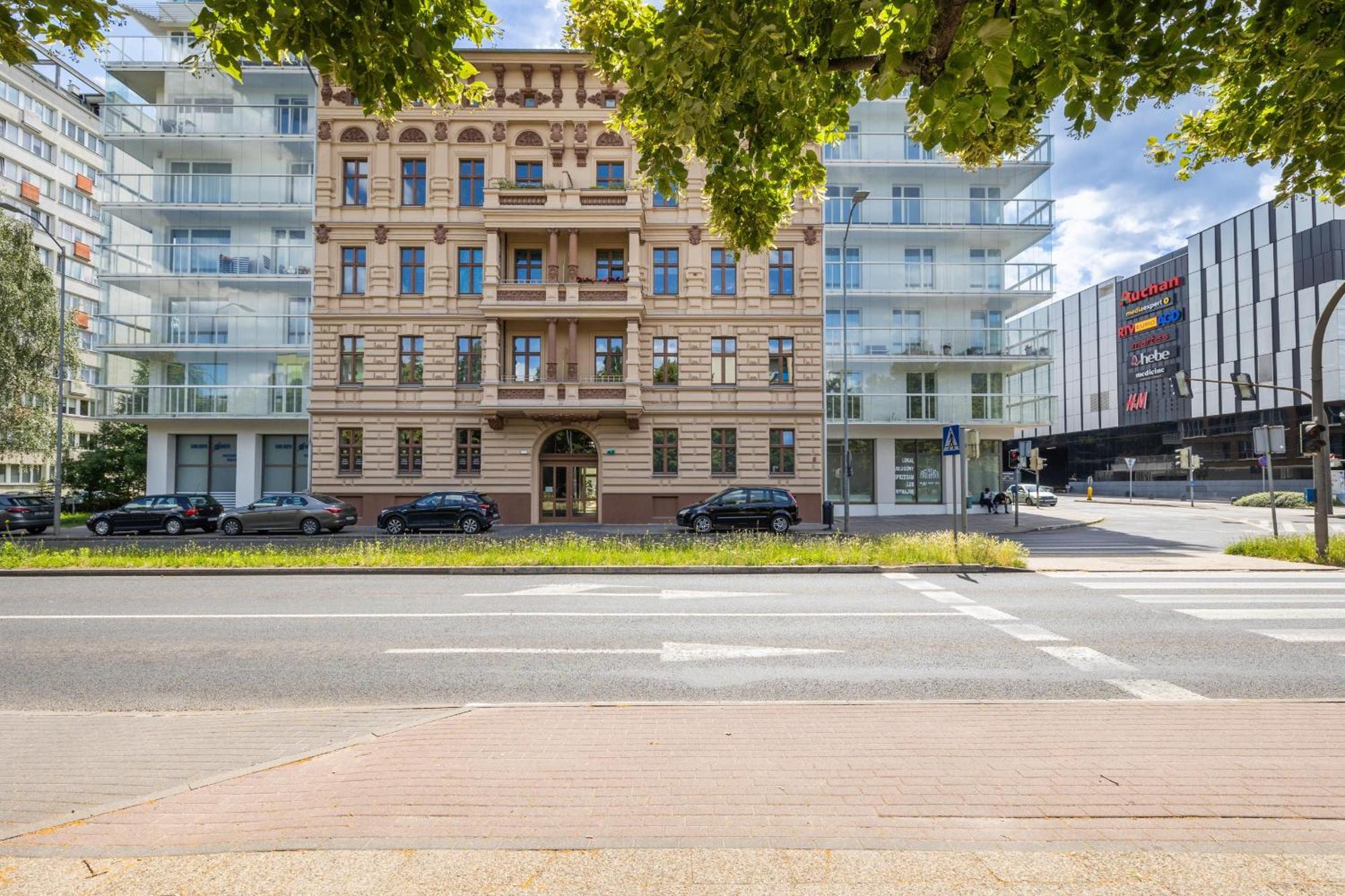 Nowoczesny Apartament Z Parkingiem W Centrum Szczecina By Noclegi Renters Esterno foto